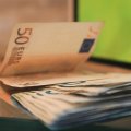 Naponta mintegy 3,5 millió euró kártérítést fizetnek ki a román biztosítók