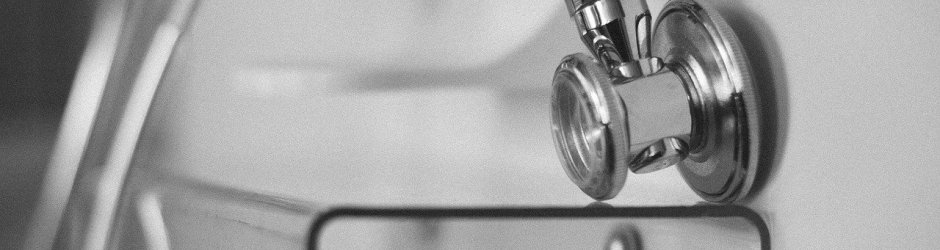 Valami beindult: óriási áremelkedés az egészségbiztosításoknál